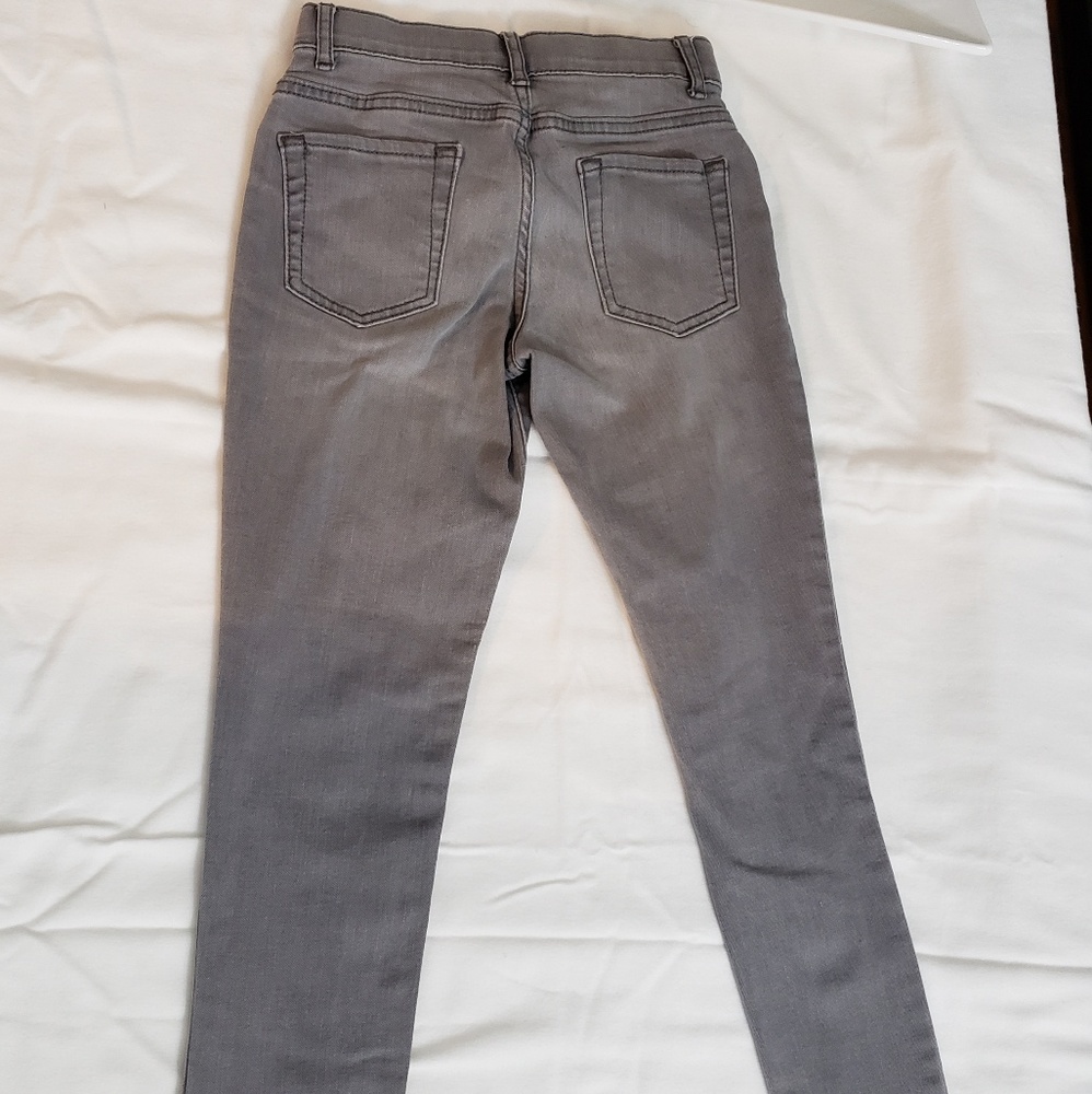 PLACE Gray skinny jeans